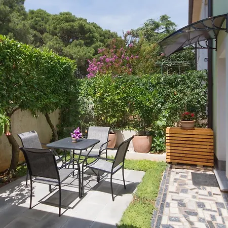 Piccola Pineta Apartment